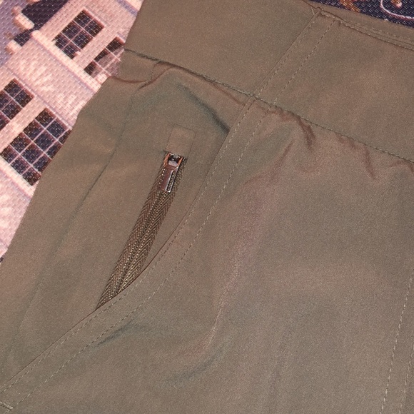 Athleta Grey Pants - Picture 3 of 5